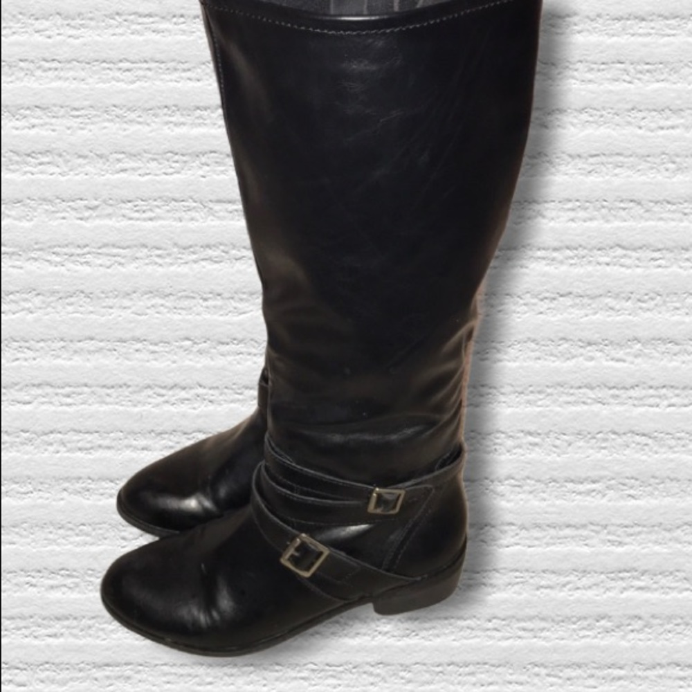 Dakota Faux Leather Black Boots w Buckle Size 7.5